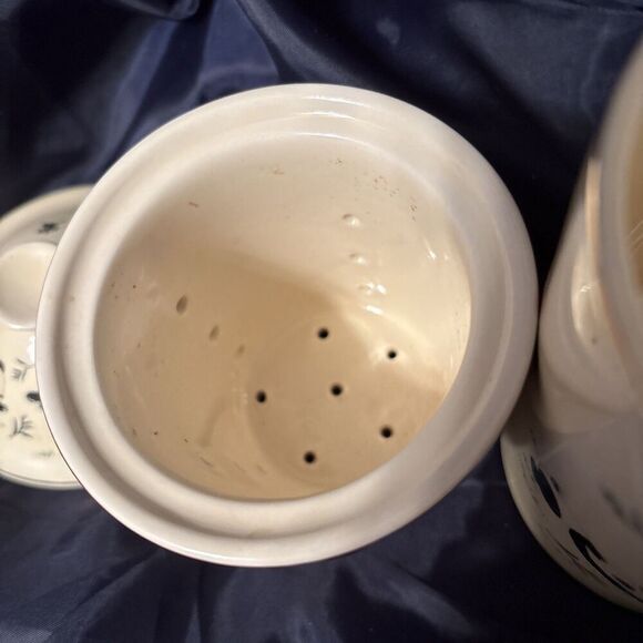 World Market Panda Tea Mug with Loose Leaf Tea Strainer - Picture 5 of 9